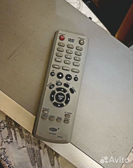 Dvd плеер с караоке Samsung DVD-P250K