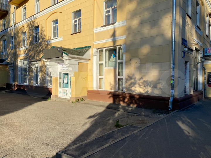 Торговая площадь, 62 м²