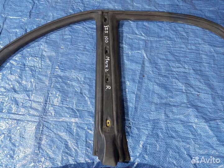 Уплотнительные резинки дверей jzx100 gx100 Mark2