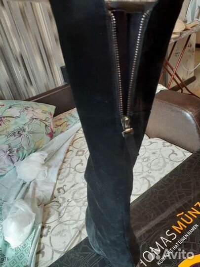 Thomas muns шикарные велюровые высокие сапоги