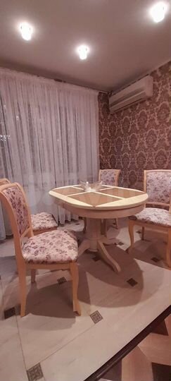 2-к. квартира, 50 м², 1/3 эт.