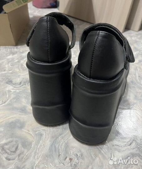 Туфли demonia wave 32 оригинал