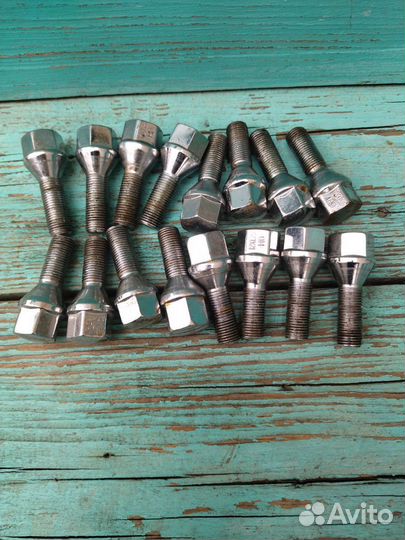 Колёсные болты на литье ваз
