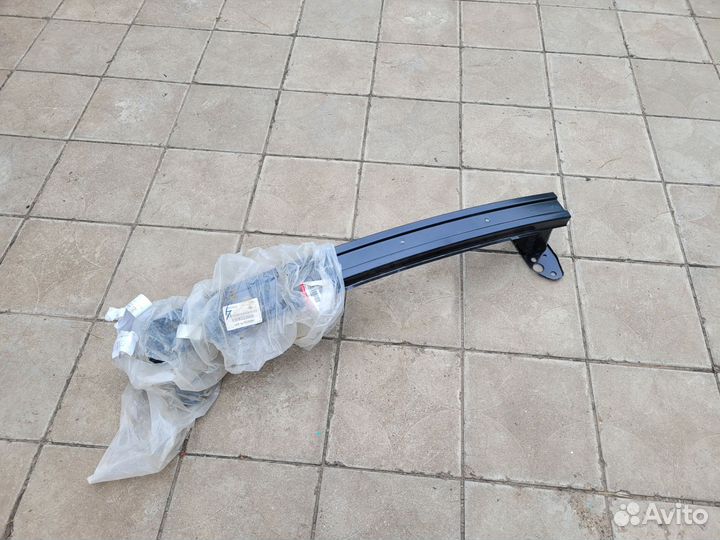 Усилитель переднего бампера hyundai solaris rio