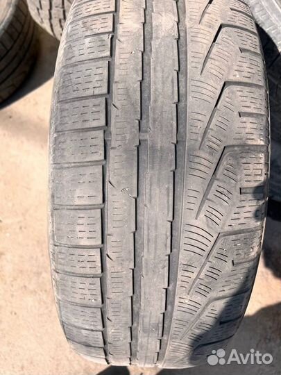 Pirelli Winter 240 Snowsport 225/45 R18 95V