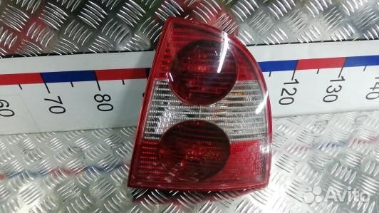 Фонарь задний правый volkswagen passat B5 (YEA27MY