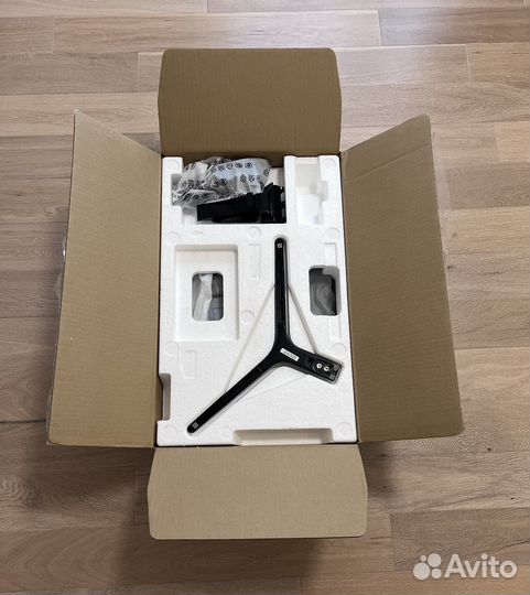Монитор Samsung 27 изогнутый 144hz 2K (2560x1440)