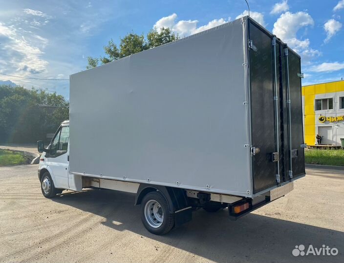 Ford Transit 2.4 МТ, 2010, 319 000 км