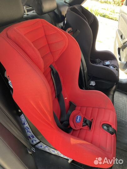Автокресло Chicco с isofix