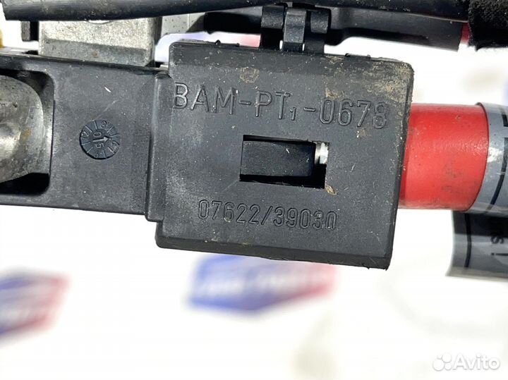 Плюсовой провод по днищу BMW X5 E-53