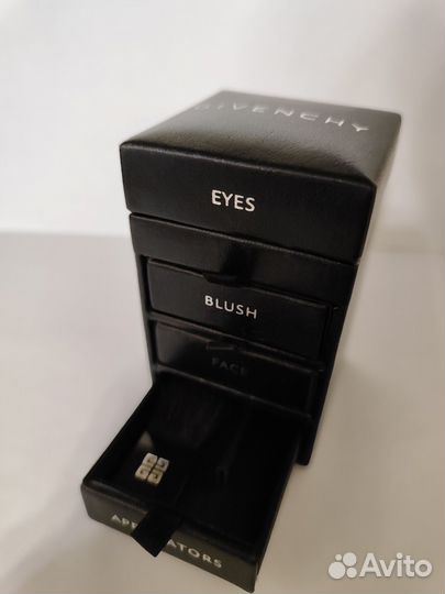 Редкий дорожный набор Givenchy