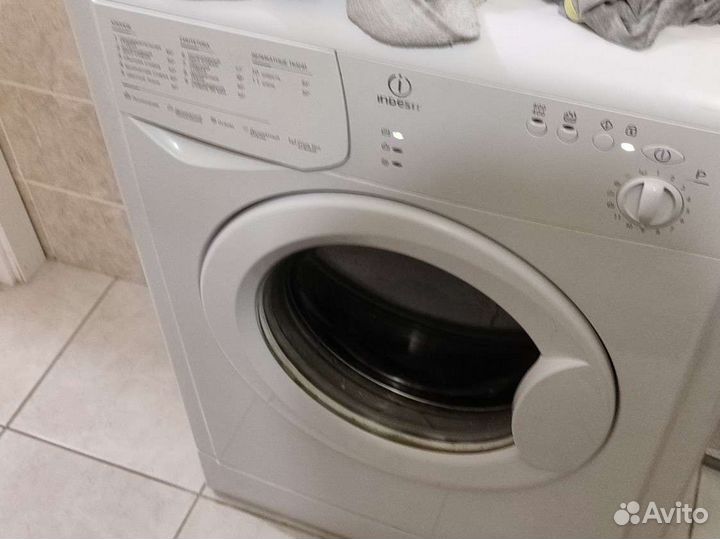 Стиральная машина indesit узкая