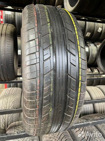 Fortune FSR-5 215/55 R17 94V