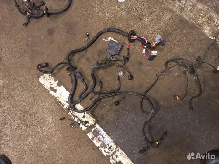 Подкапотный жгут LADA Granta АКПП