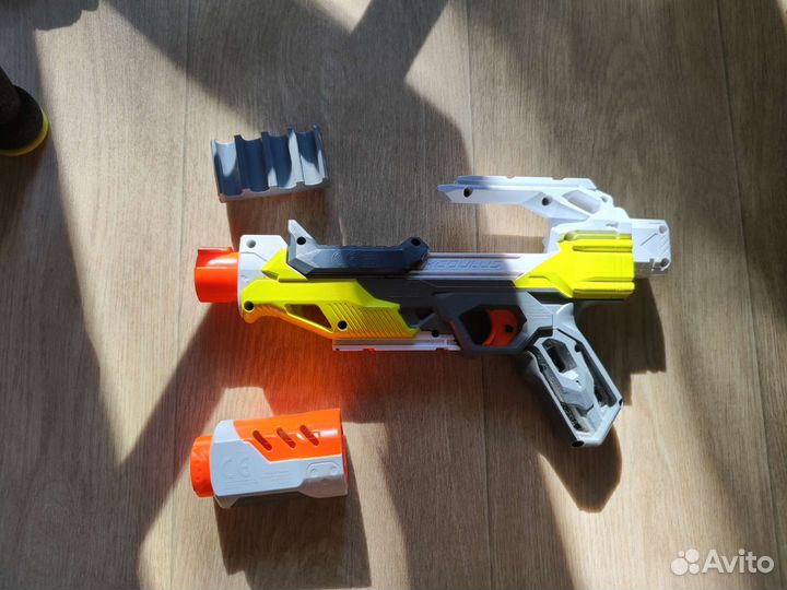 Nerf бластеры