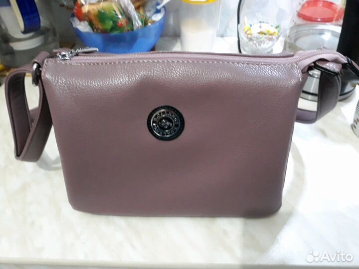 Женская сумочка