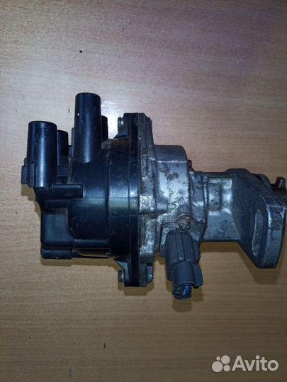 Трамблёр нисан sr18de