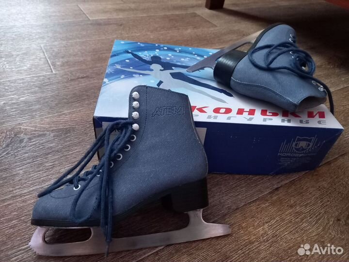 Коньки детские 35 размер