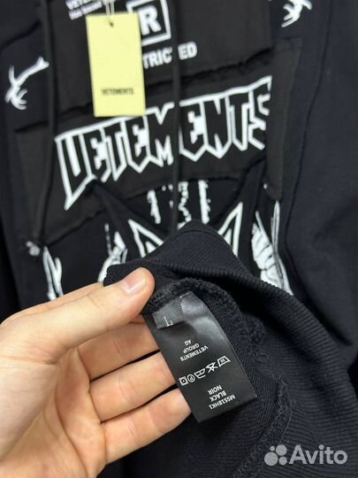 Vetements худи hardcore на руках (топ 2025)