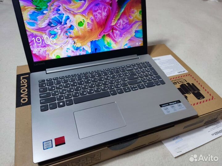 Шикарный Lenovo FullHD i5, 12Gb, SSD512, Radeon 2G