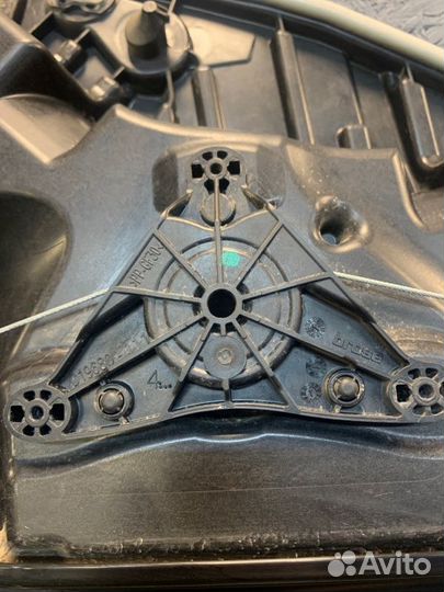 Стеклоподъемный механизм задний левый Bmw X7 G07