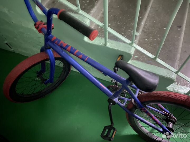 Велосипед трюковой BMX