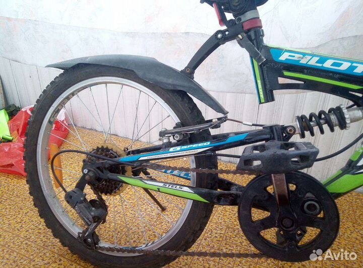 Велосепед скоросной, по бездорожею, с пружиной