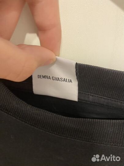 Футболка vetements dressmakers