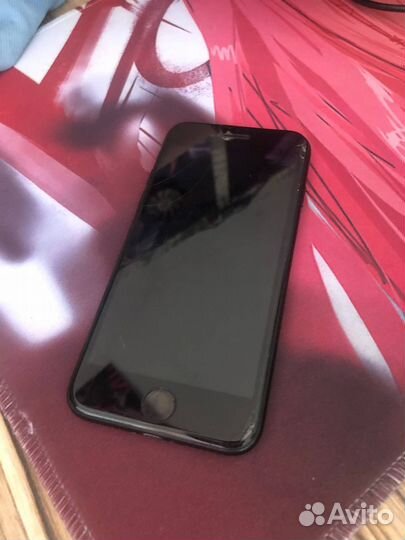iPhone SE (2020), 64 ГБ