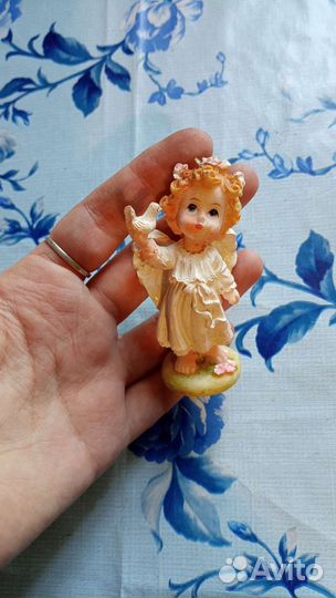 Статуэтка ангел