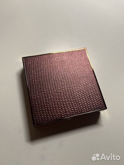 Revolution pro палетка хайлайтерев 4 оттенка