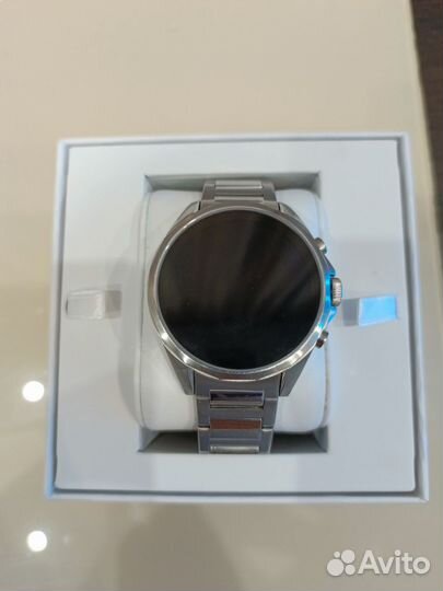 Продам часы Armani exchange