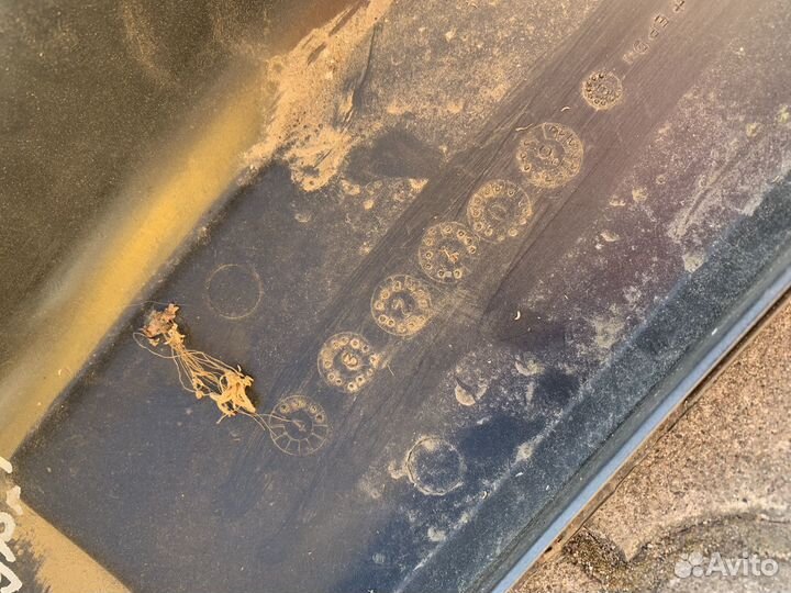 Бампер передний на Seat Ibiza 1995 год