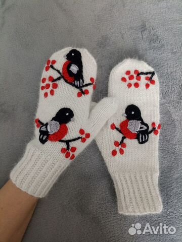 Варежки из пуха норки с вышивкой