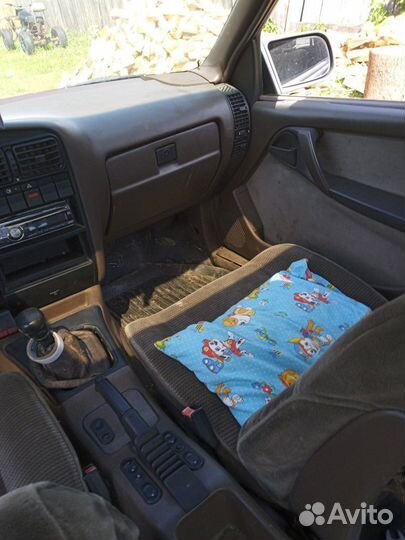 Opel Omega 2.0 МТ, 1988, 287 000 км