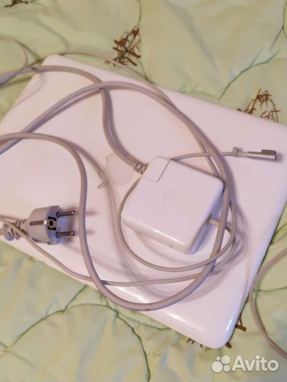 MacBook 13.3 (2010)
