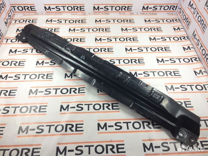 Крепление радиатора Volkswagen Touareg 7L AXQ 2004