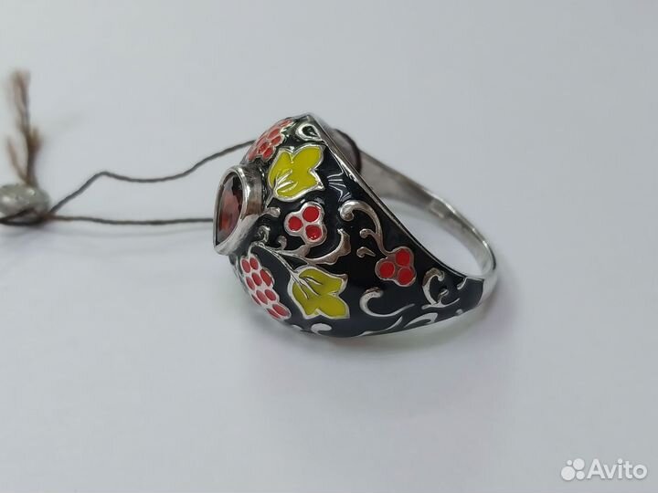 Серебряное кольцо проба 925 Арт.007055750123