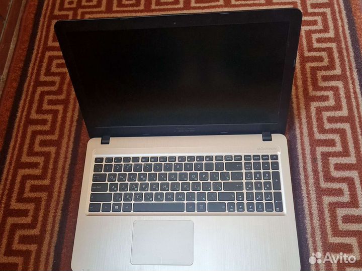 Ноутбук asus X540Y