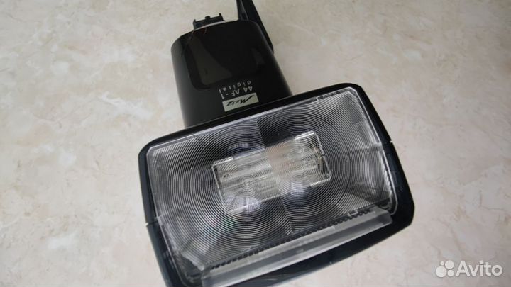 Запчасти вспышка