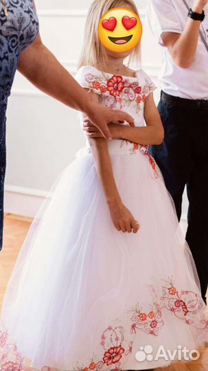 Платье на девочку