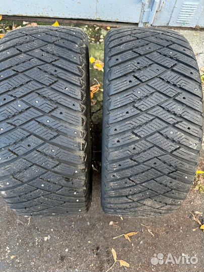 Goodyear Ultragrip Ice Arctic 245/50 R18 104T