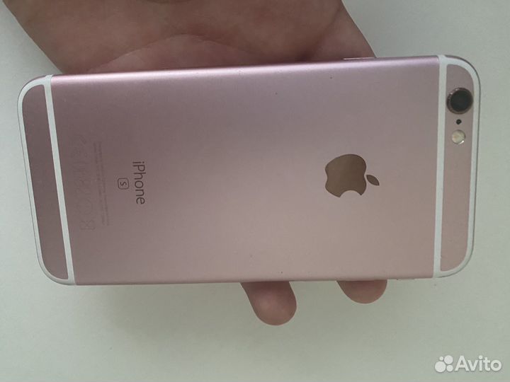 Телефон iPhone 6s