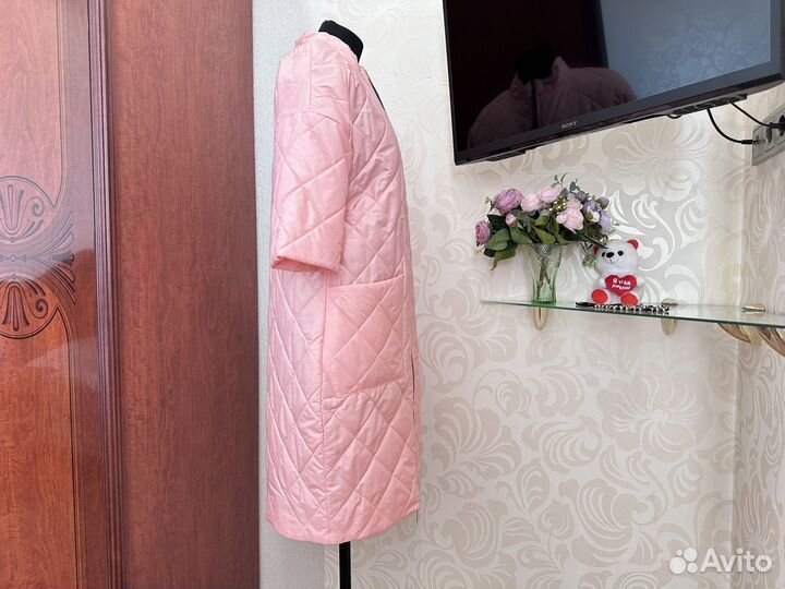 Новое демисезонное пальто 46 48