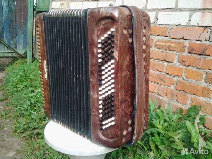 Гармонь (баян) 