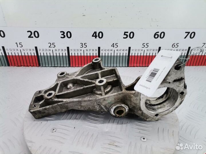 Кронштейн полуоси Fiat Multipla 2003 46547520