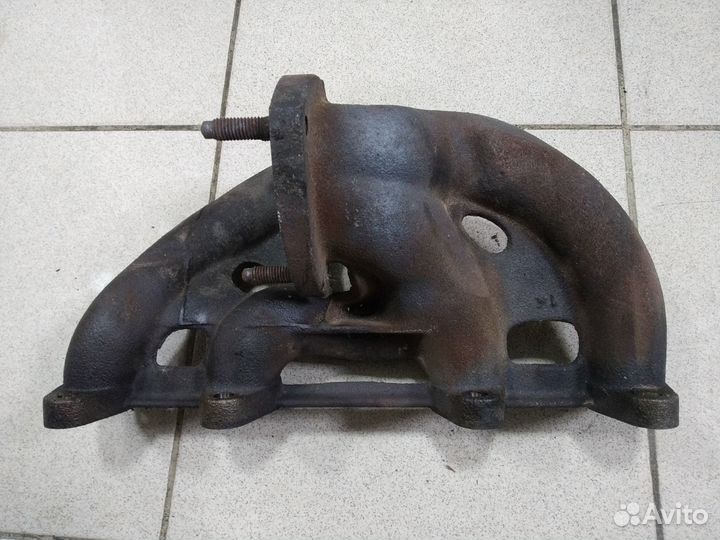 Коллектор выпускной Volkswagen Passat B5 2