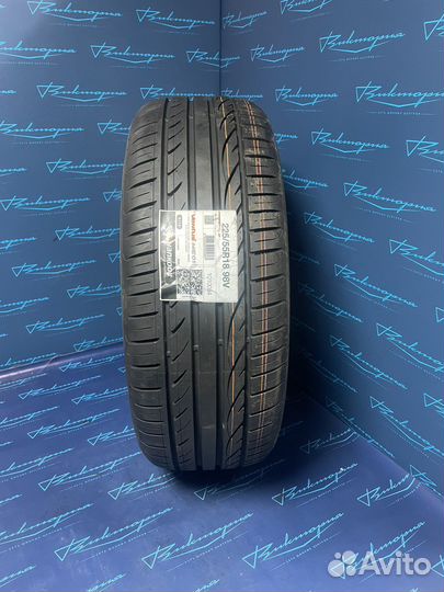 Hankook Ventus ME01 K114 225/55 R18 98V