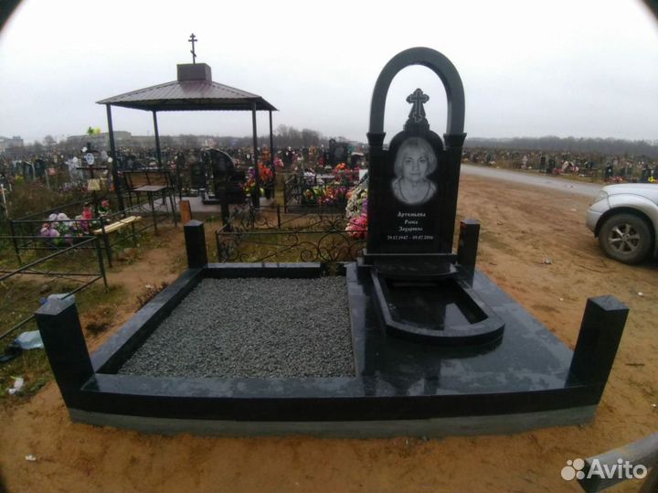 Поправка памятников, благоустройство захоронений