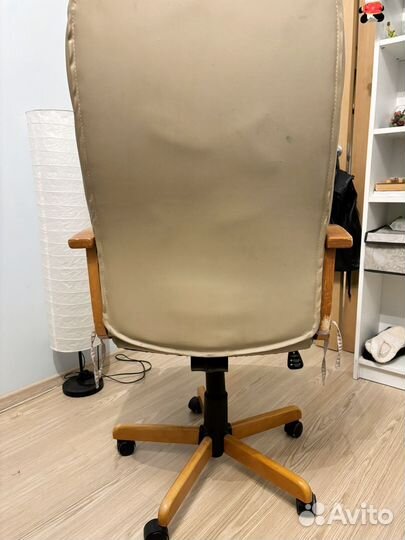 Кресло из исскуственной кожи